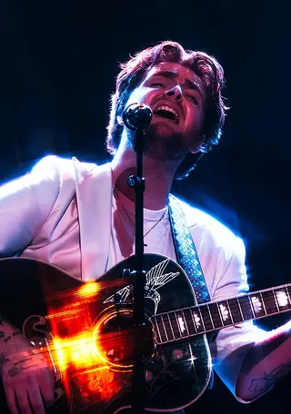 Alex Warren, photo by Mike M. Cohen