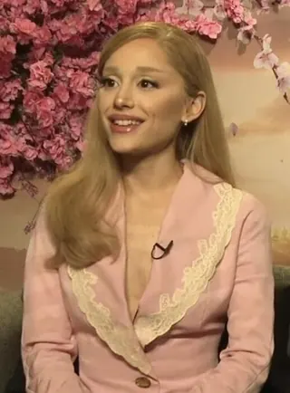 Ariana Grande, photo by Barbie Simons