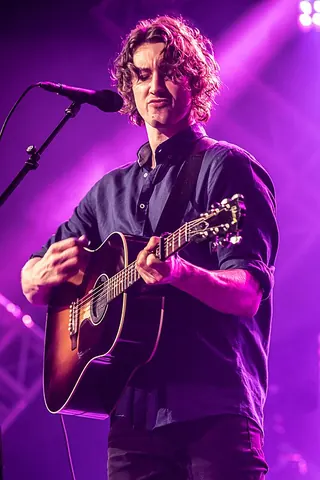 Dean Lewis, photo by Harald Krichel