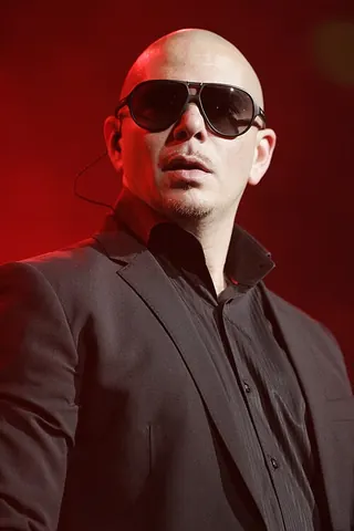 Pitbull, photo by Eva Rinaldi