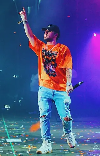 Russ, photo by SullivanXVII